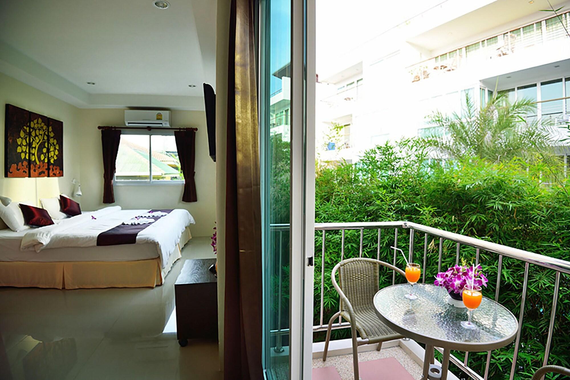 At Kamala Hotel Exterior photo